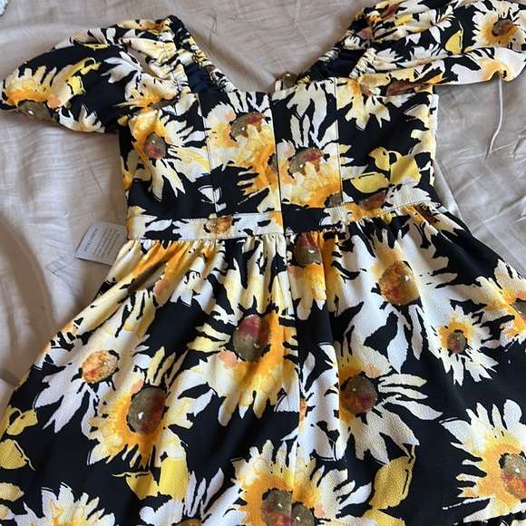 Donna Morgan dress size 4 with tags. IT HAS POCKETS - Picture 6 of 10